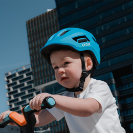 619011.BLU LYNX Cycling helmet Kidz M 52-56 cm